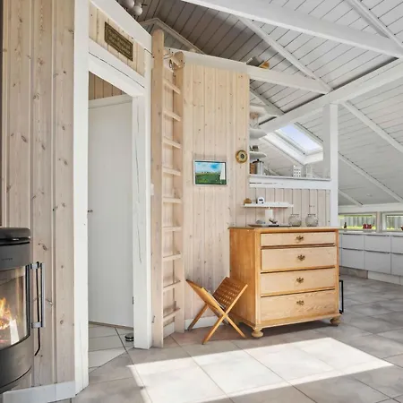 Vakantiehuis Cozy Summer House In Fons With Sea View *