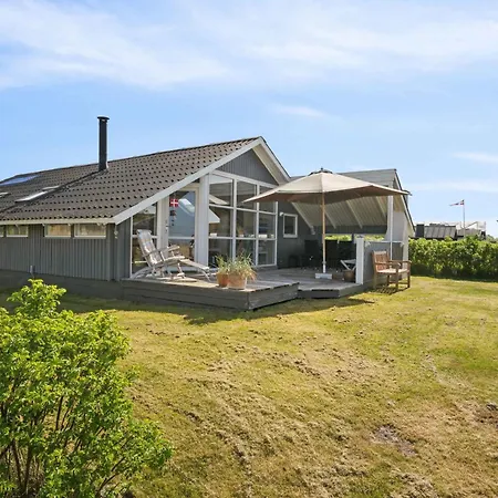 Vakantiehuis Cozy Summer House In Fons With Sea View *