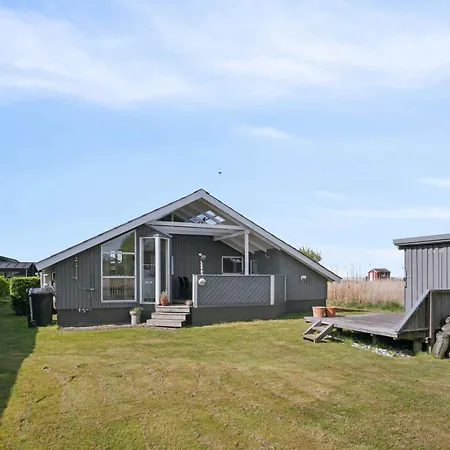 Cozy Summer House In Fons With Sea View Nørre Åby