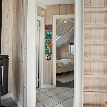 Vakantiehuis Cozy Summer House In Fons With Sea View *