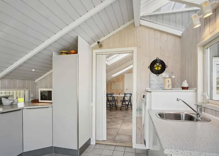 Cozy Summer House In Fons With Sea View Feriehus Norre Aby